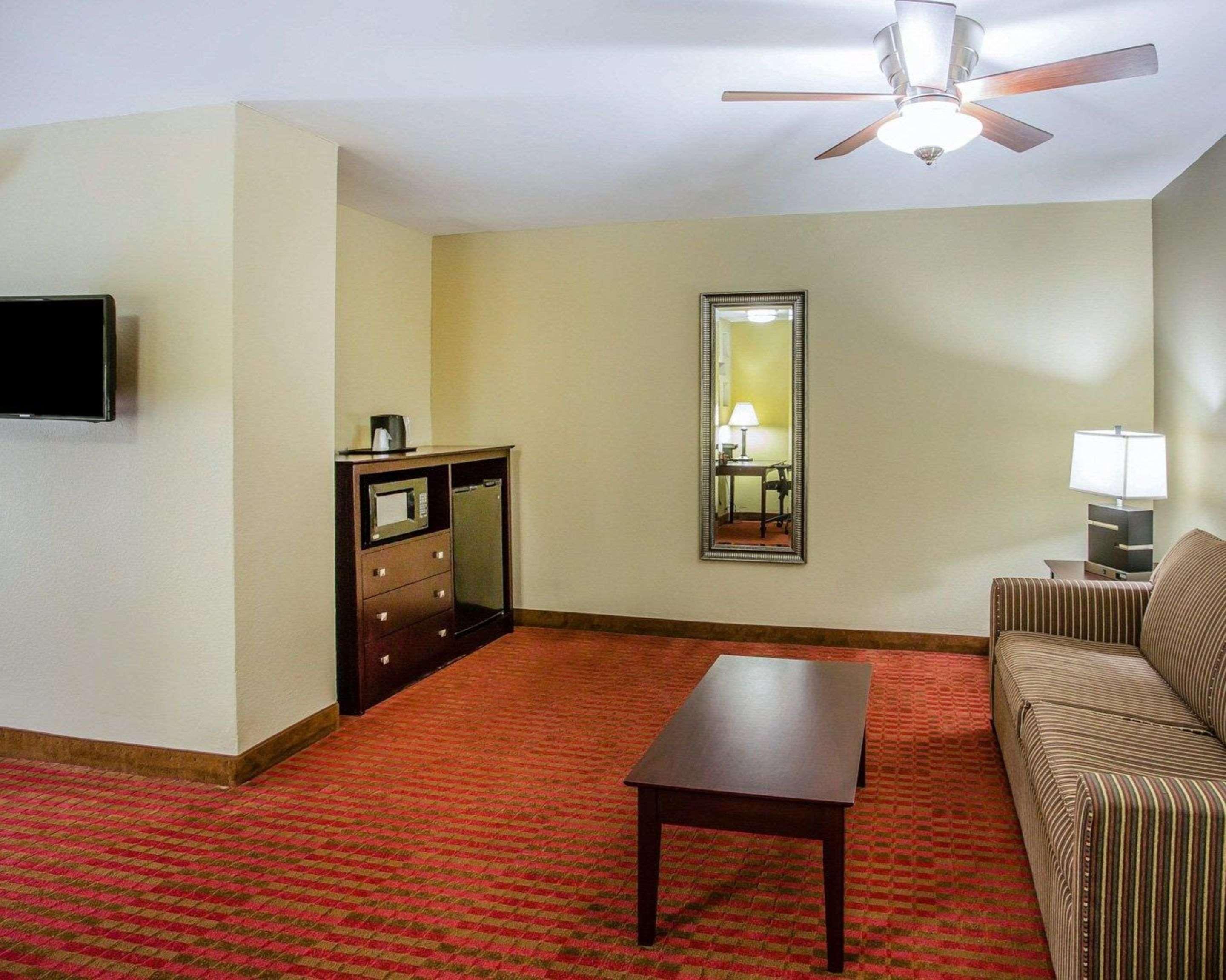 Quality Airport Hotel Nashville